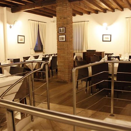 Hotel La Vecchia Reggio Reggio Emilia Eksteriør billede