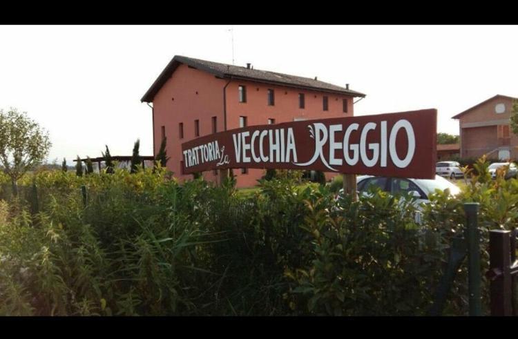 Hotel La Vecchia Reggio Reggio Emilia Eksteriør billede